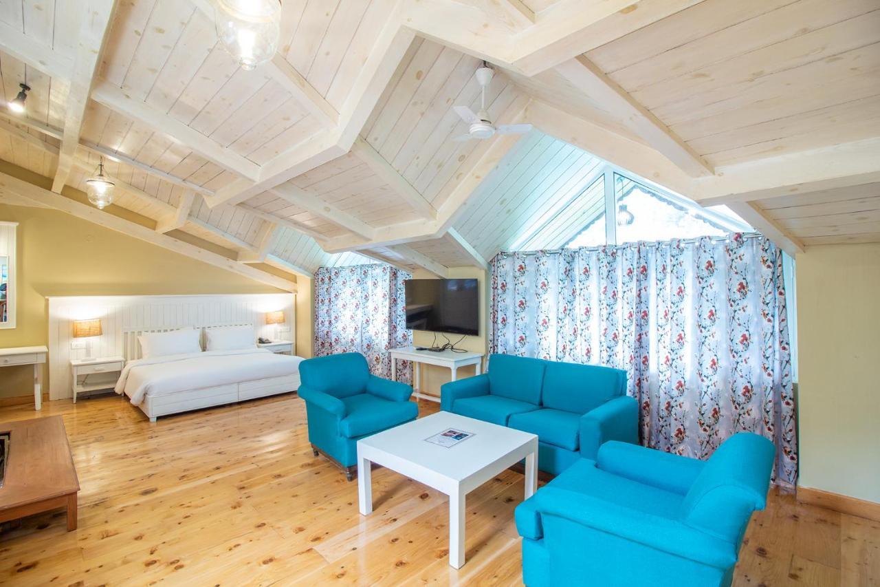 Johnson Lodge & Spa Manāli Exteriör bild
